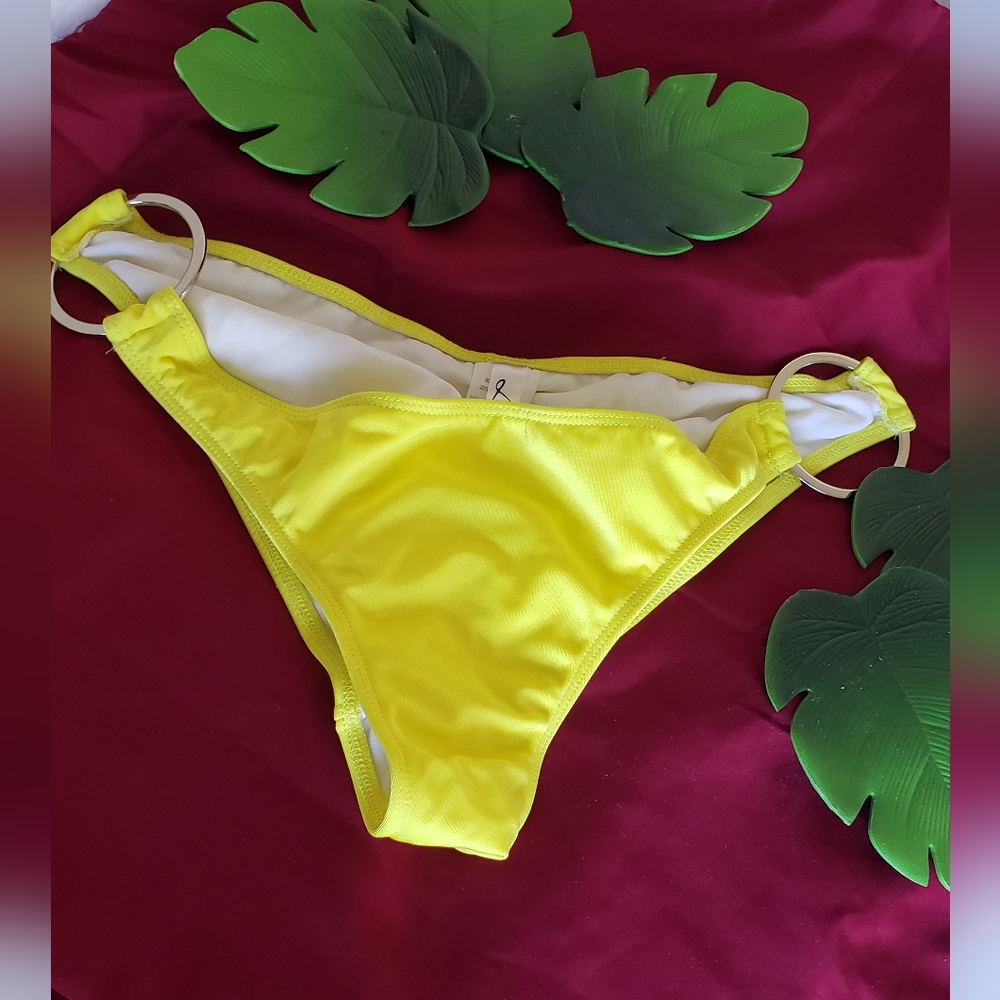 Bikini bottom
